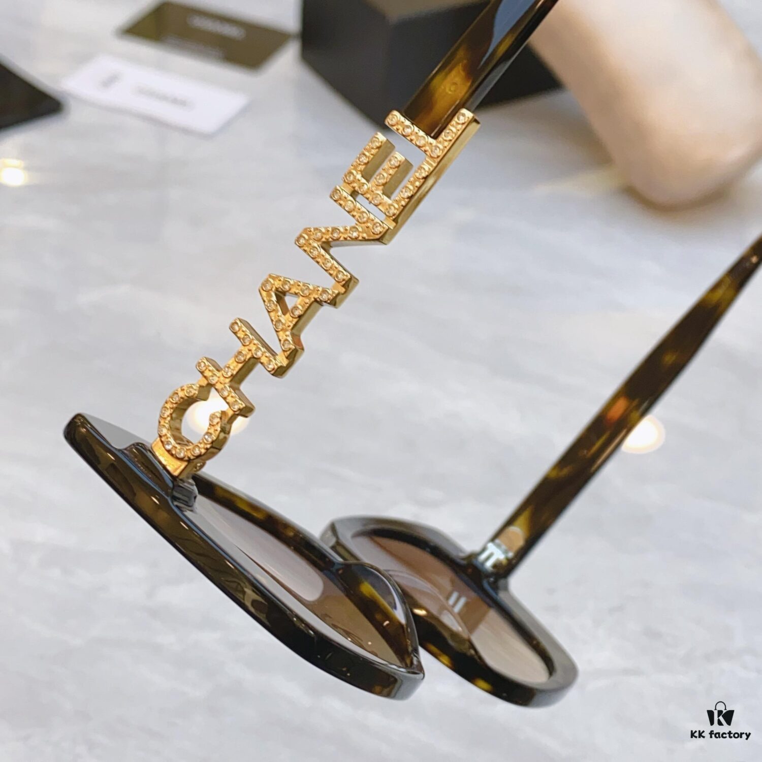 CHANE* Chanel New Model Sunglasses 🕶️🕶️, MODEL: CH5422B, SIZE: 53□17-145