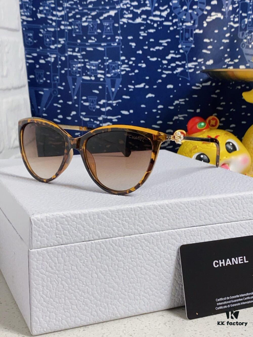 Chanel 2025 New Arrival Trendy Sunglasses Unisex High-Quality Frame Eyewear