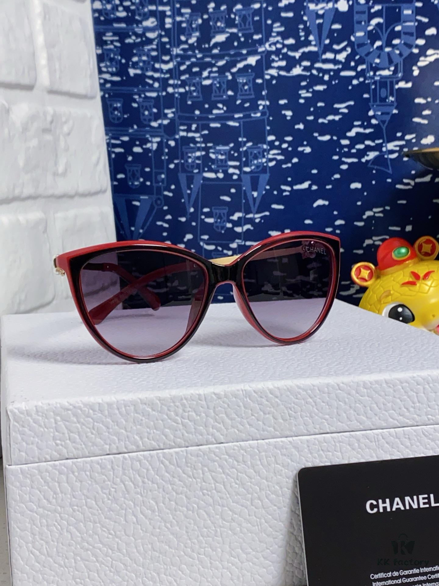 Chanel 2025 New Arrival Trendy Sunglasses Unisex High-Quality Frame Eyewear