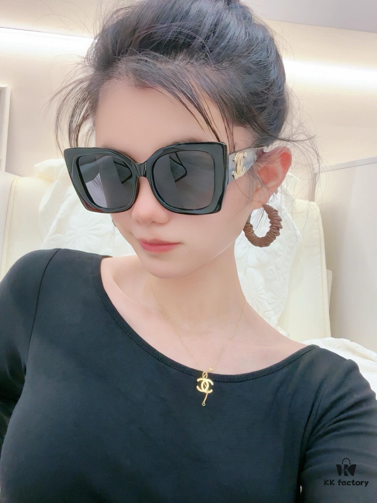 New CHANEL Sunglasses CH3600