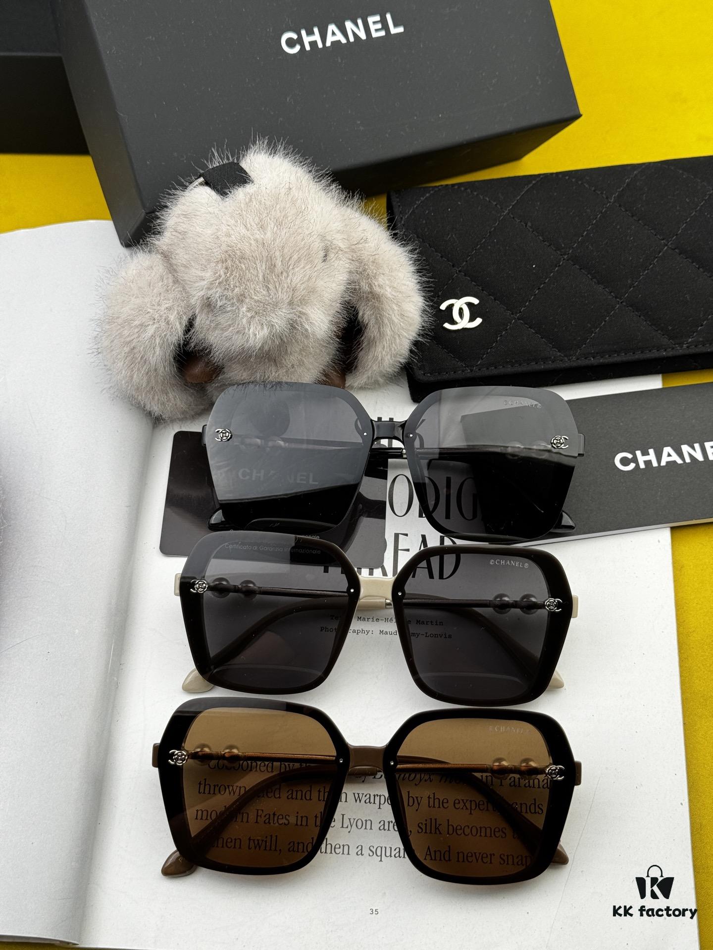 CHANEL 2025 Official Pre-Spring New Arrival, Celebrity-Favorite Large-Frame Pearl Polarized Sunglasses