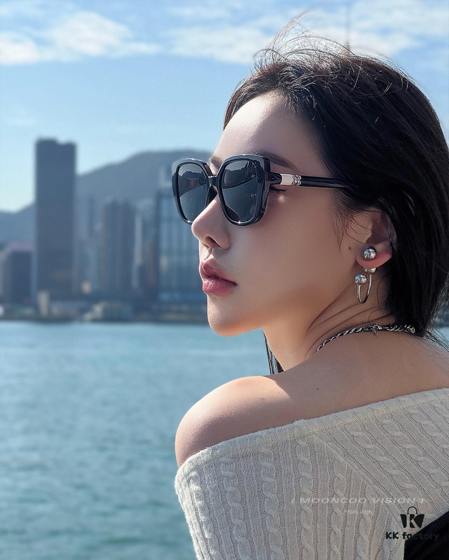 CHANEL 2025 New Arrival Trendy Fashion Square Sunglasses for Women, High-Definition Thick Polarized UV Protection Shades, Comfortable Wear, Influencer Favorite TR Frame Sunglasses 🕶️