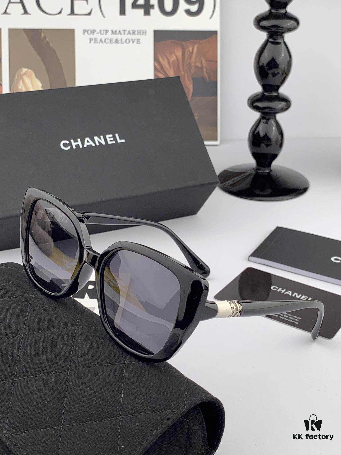 CHANEL 2025 New Arrival Trendy Fashion Square Sunglasses for Women, High-Definition Thick Polarized UV Protection Shades, Comfortable Wear, Influencer Favorite TR Frame Sunglasses 🕶️