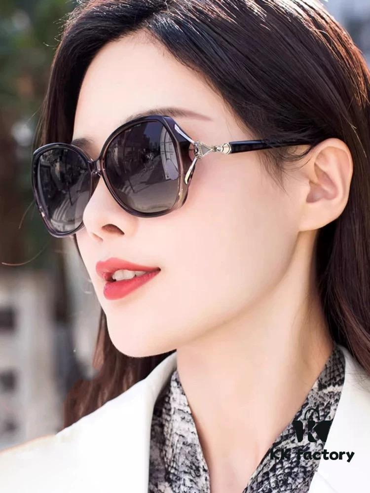 CHANEL 2025 New Arrival Trendy Fashion Square Sunglasses for Women, High-Definition Thick Polarized UV Protection Shades, Comfortable Wear, Influencer Favorite TR Frame Sunglasses Model CH1750