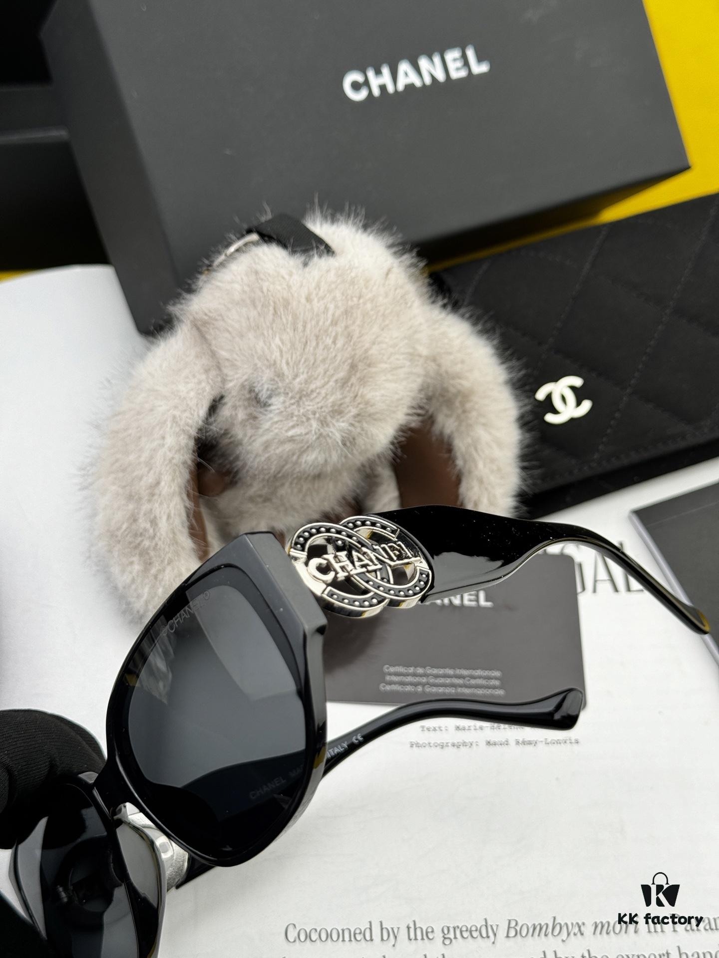 Chanel Oversized Square Sunglasses, Classic Frame Design, Universal Fit, Polarized UV-Protective Lenses, Model: CH4620