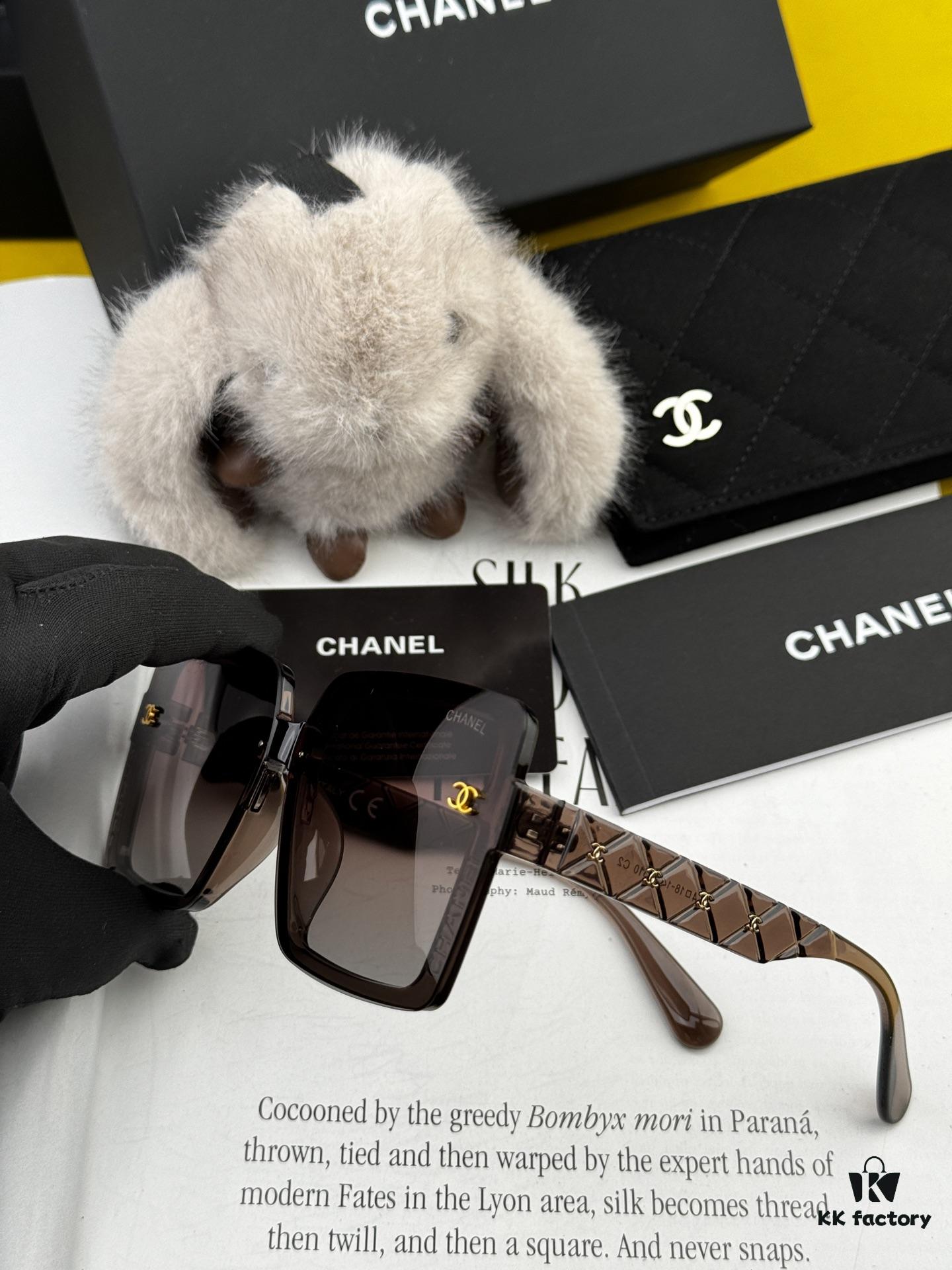 CHANEL 2025 New Arrival Trendy Fashion Square Sunglasses for Women, High-Definition Thick Polarized UV Protection Sunglasses, Comfortable Wear, Influencer Favorite Style 🕶️