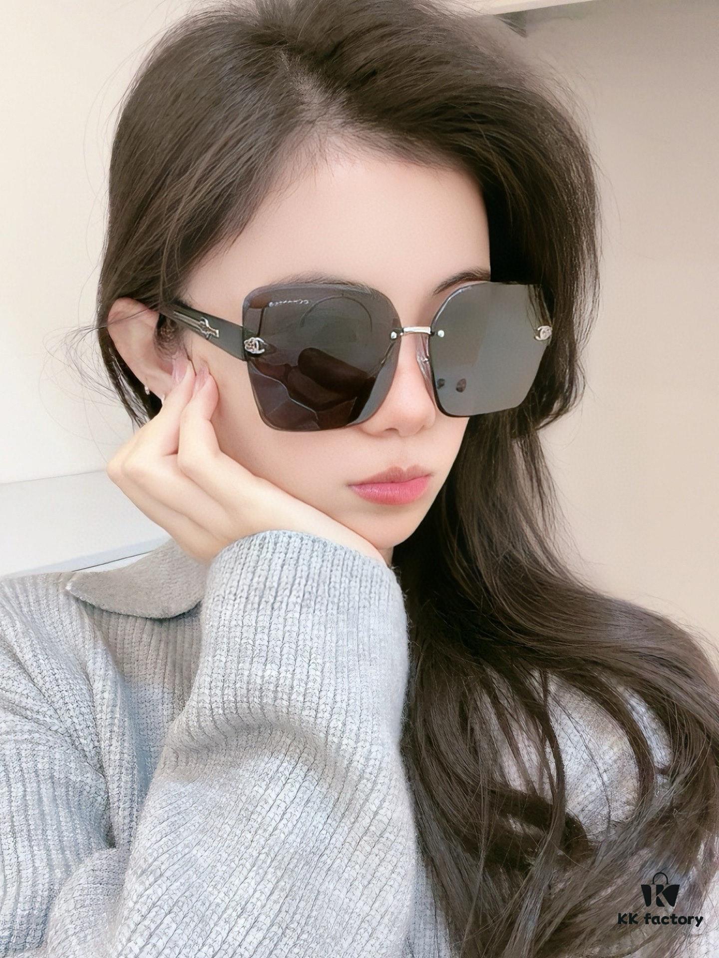 New CHANEL Sunglasses CH4550