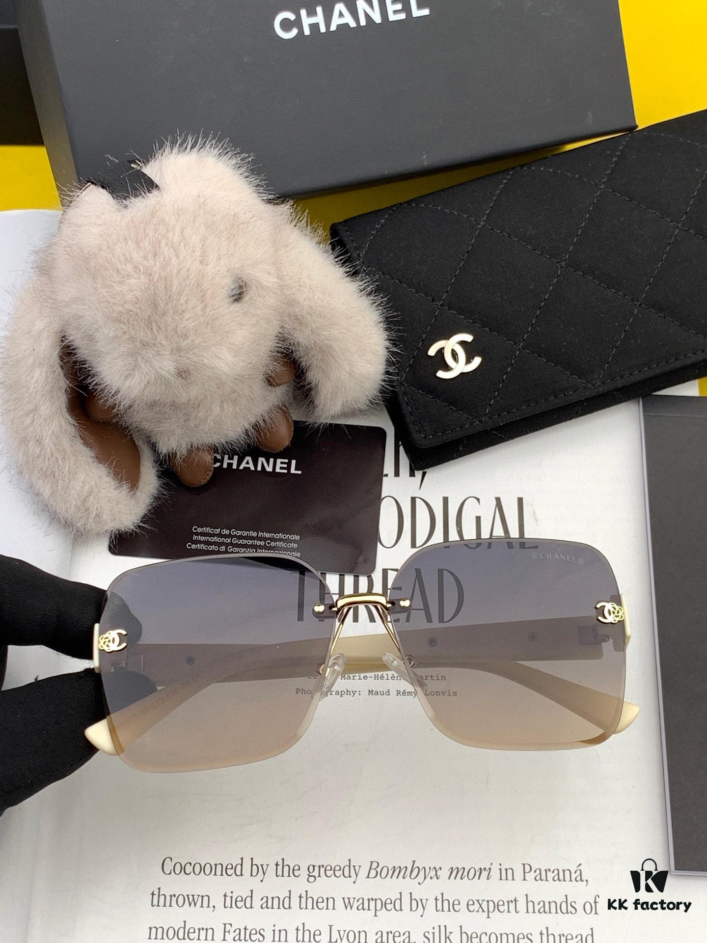 New CHANEL Sunglasses CH4550
