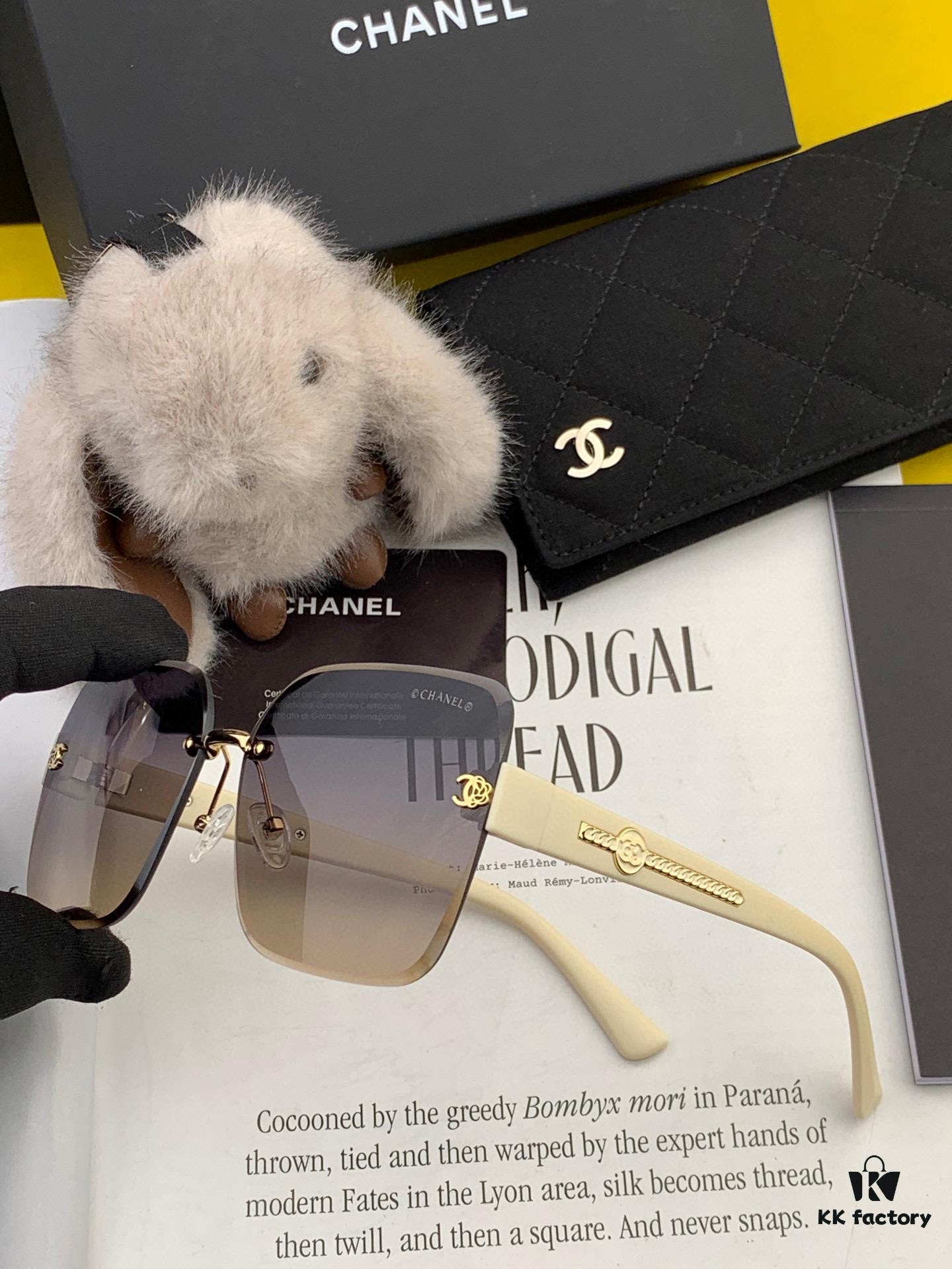New CHANEL Sunglasses CH4550