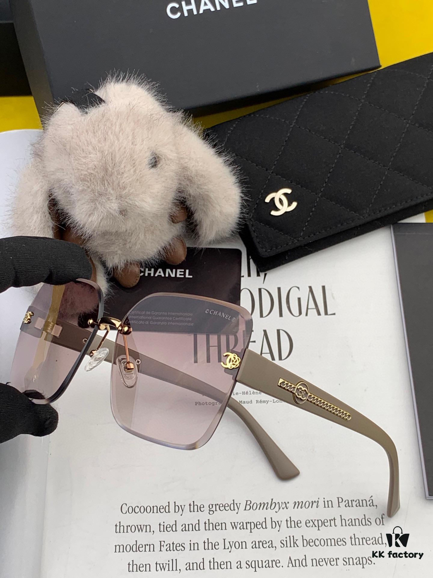 New CHANEL Sunglasses CH4550