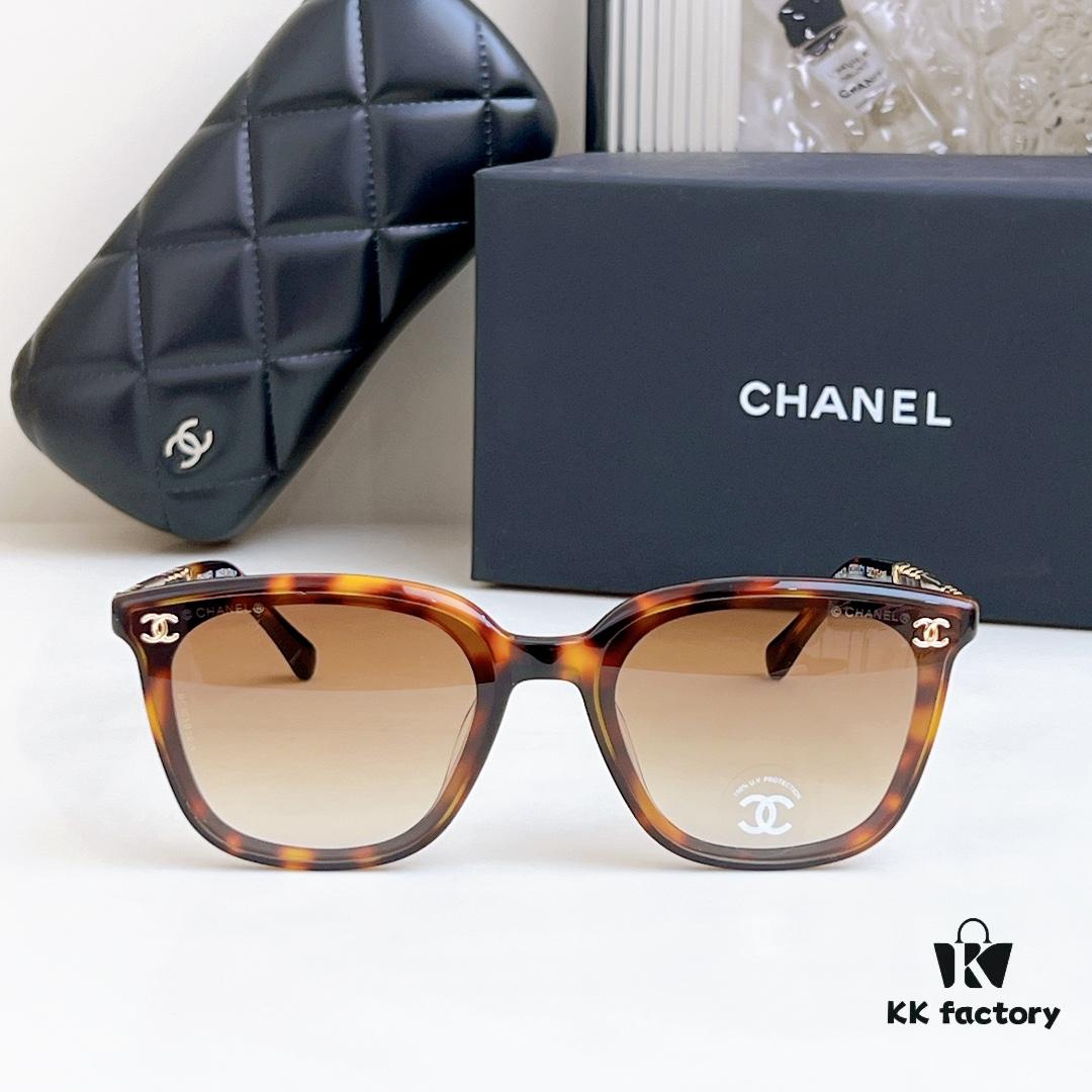 CHANEL 105 Sunglasses