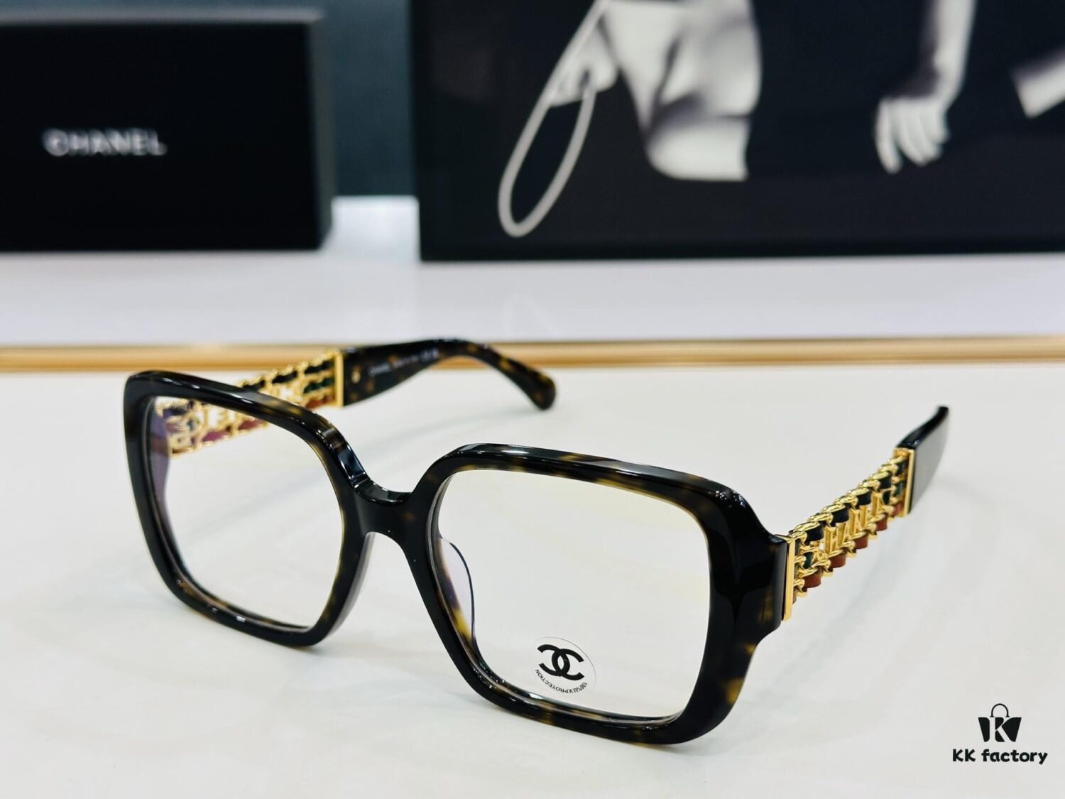 CHANEXIANGJIA Model: CH3486 High-Quality Sunglasses, Unique Design, Size 54-19-142, Suitable for All Face Shapes