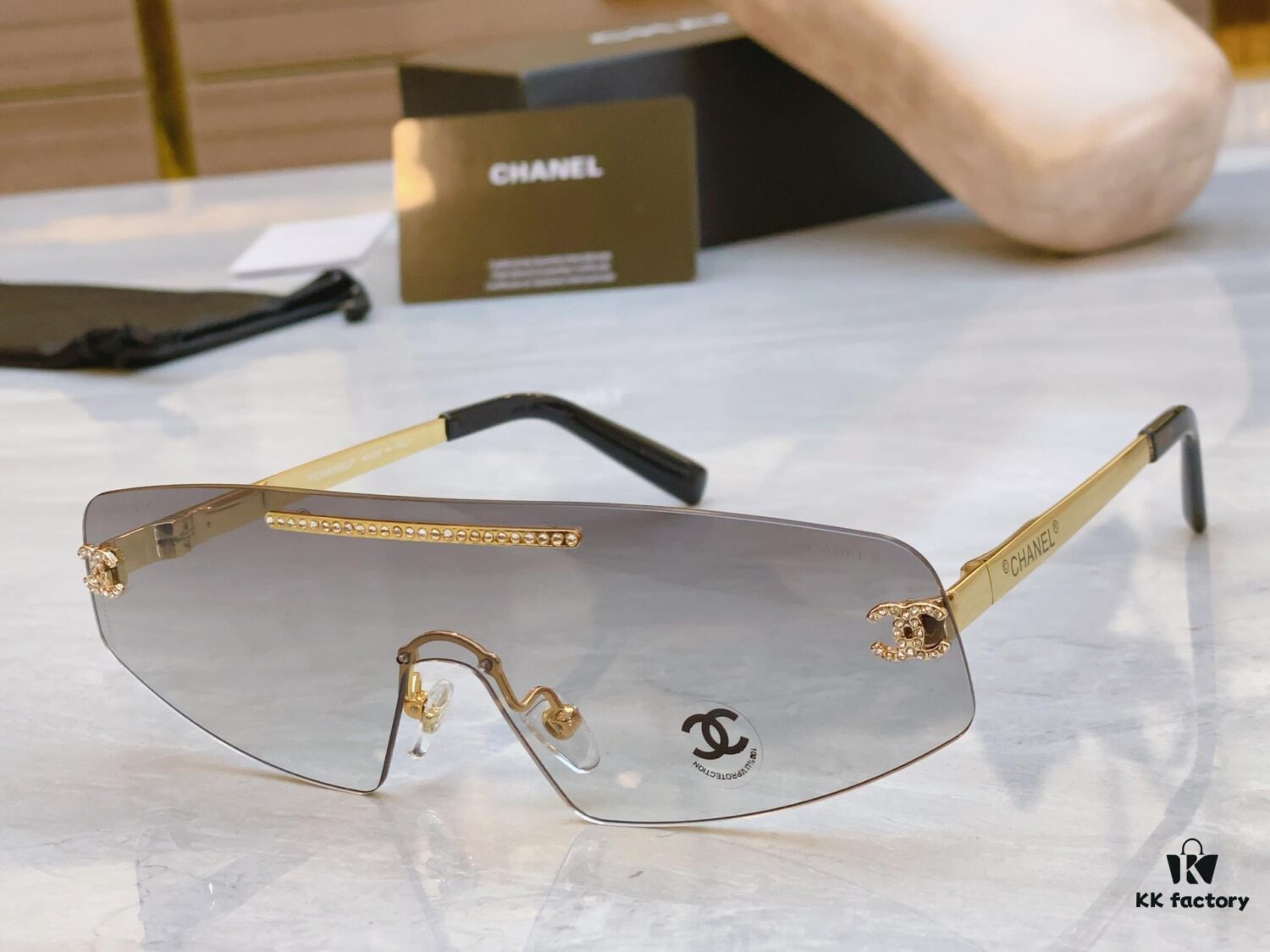 CHANEL New Model Sunglasses 🕶️🕶️, MODEL: CH4267, SIZE: 145-0-145