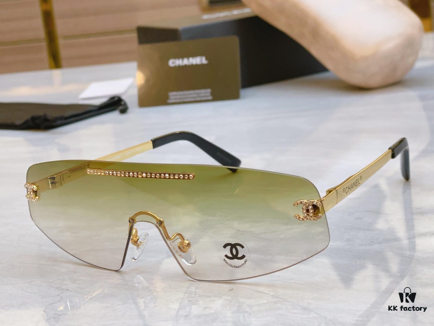 CHANEL New Model Sunglasses 🕶️🕶️, MODEL: CH4267, SIZE: 145-0-145