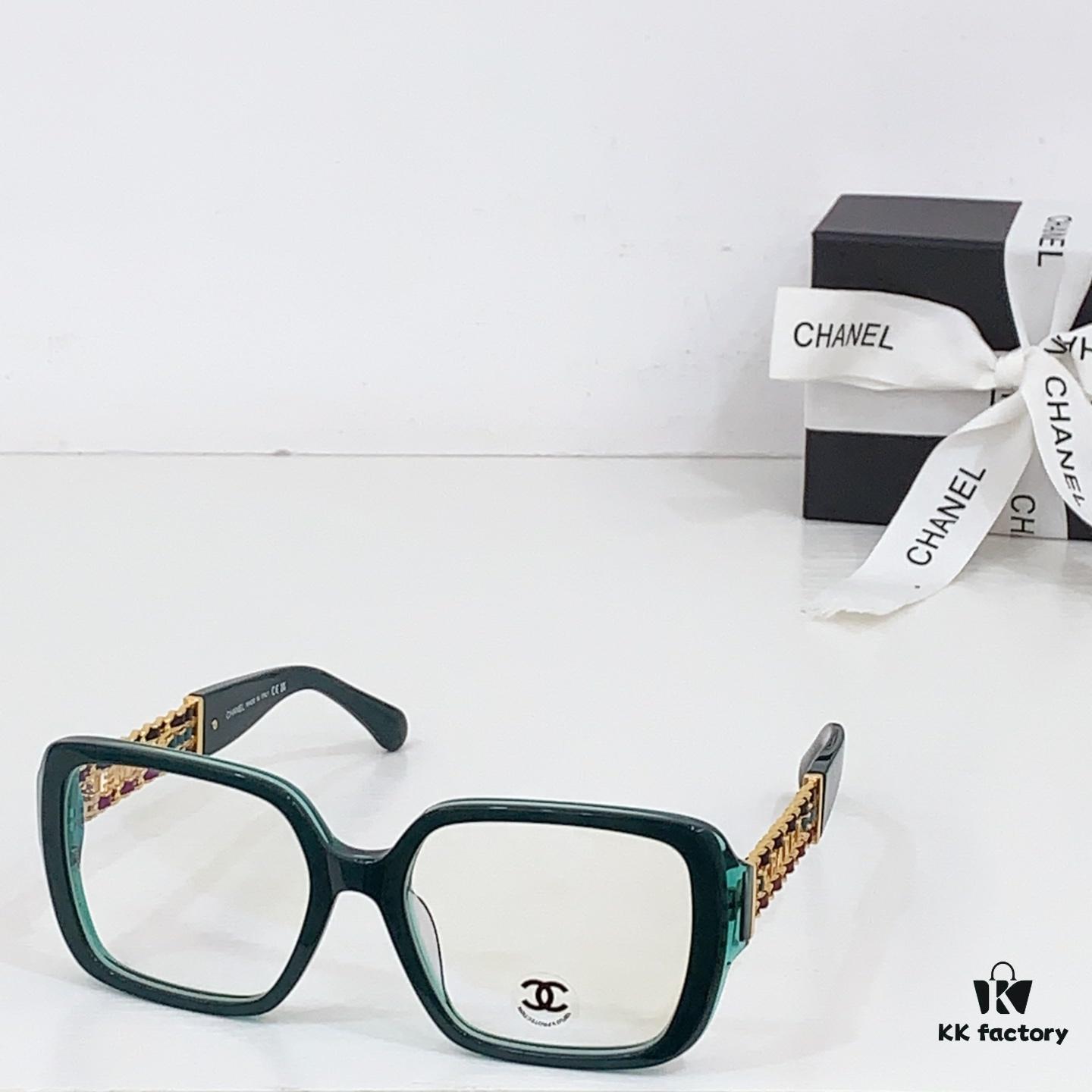 135 Chane Model 3486 Sunglasses