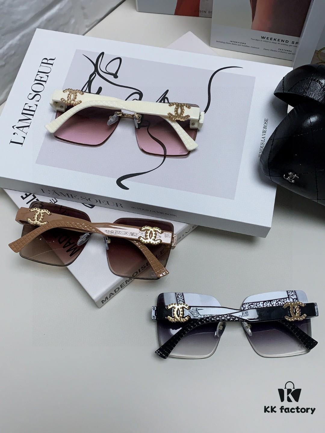 Chanel Popular Best-Selling Sunglasses, Stylish Sun Protection Glasses That Flatter the Face Shape