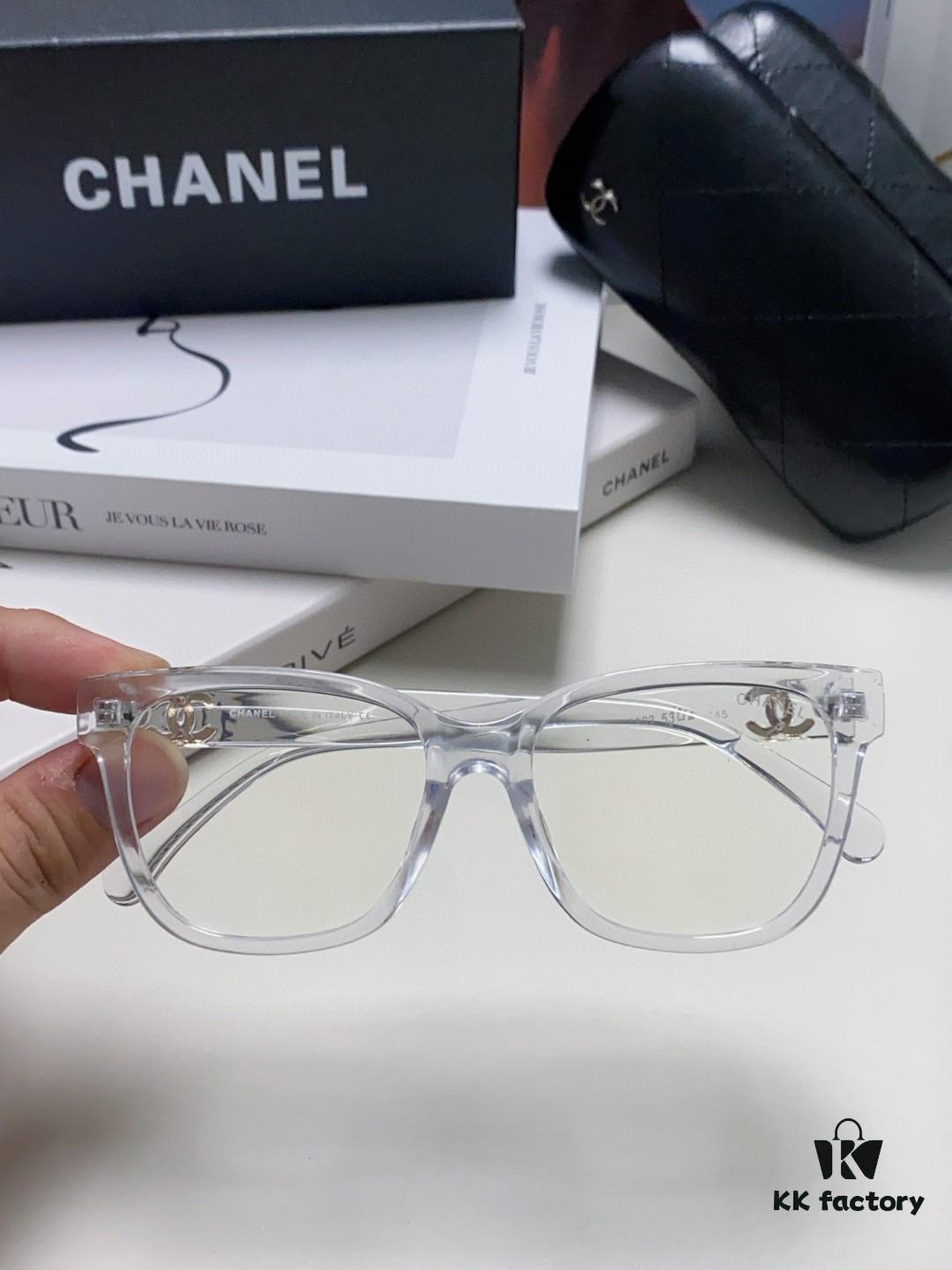 Chanel 2025 New Celebrity-Inspired Frame-Only Glasses for Women, Blue Light Blocking Square Frames, Unisex Panda Color-Block Eyewear, Suitable for Myopia, Non-Prescription Sunglasses