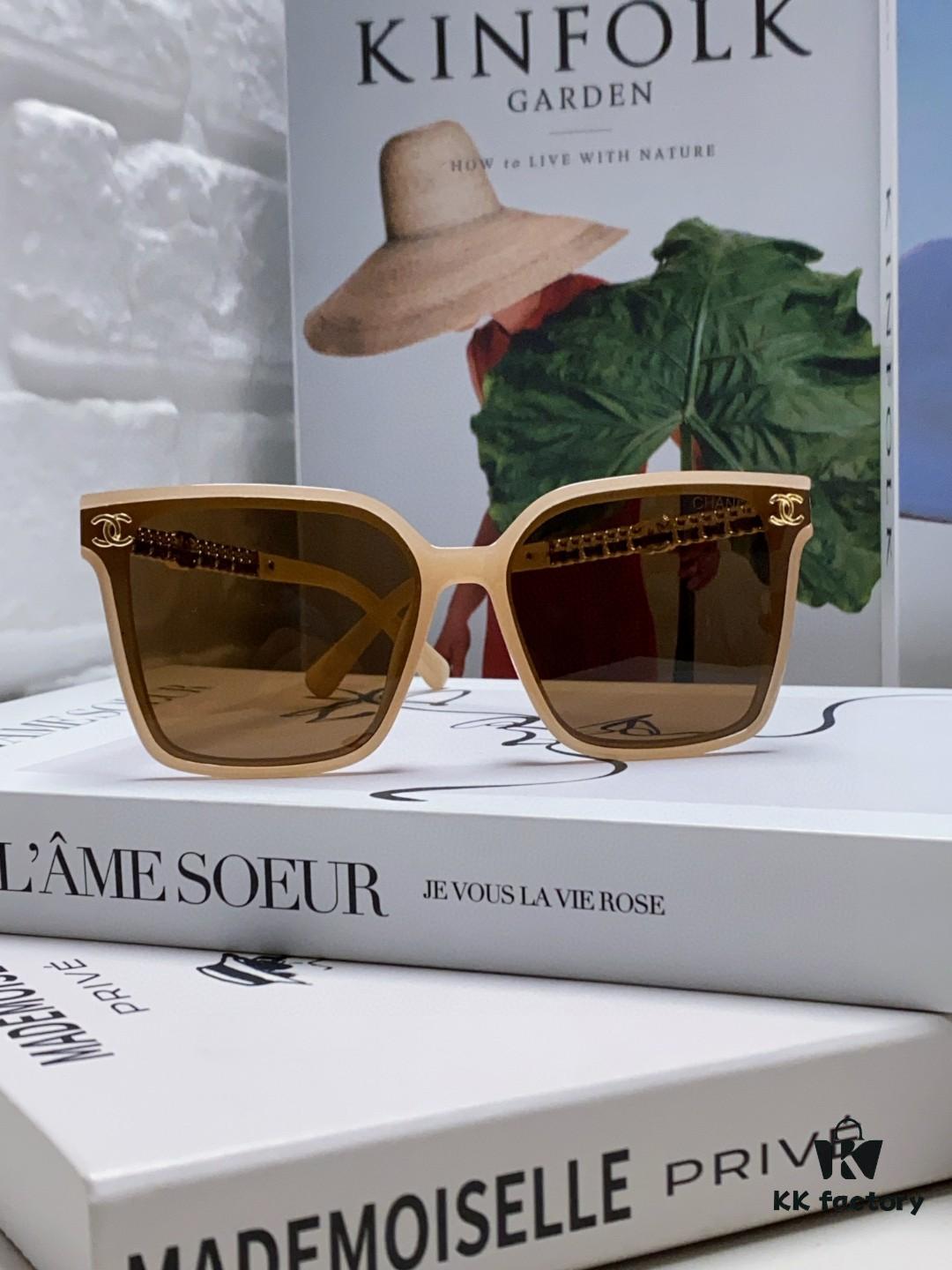 CHANEL 2025 New Arrival Trendy Fashion Square Frame Sunglasses Comfortable Fit Influencer Style Women's HD Thick Polarized Sunglasses