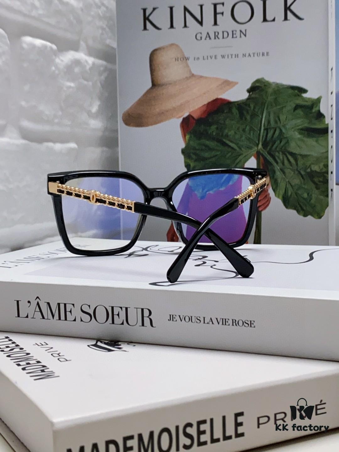 CHANEL 2025 New Arrival Trendy Fashion Square Frame Sunglasses for Women, Comfortable Wear, Influencer Favorite, HD Thick Polarized Sun Glasses