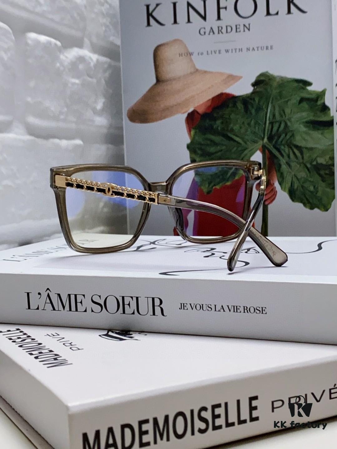 CHANEL 2025 New Arrival Trendy Fashion Square Frame Sunglasses for Women, Comfortable Wear, Influencer Favorite, High-Definition Thick Polarized Sun Glasses