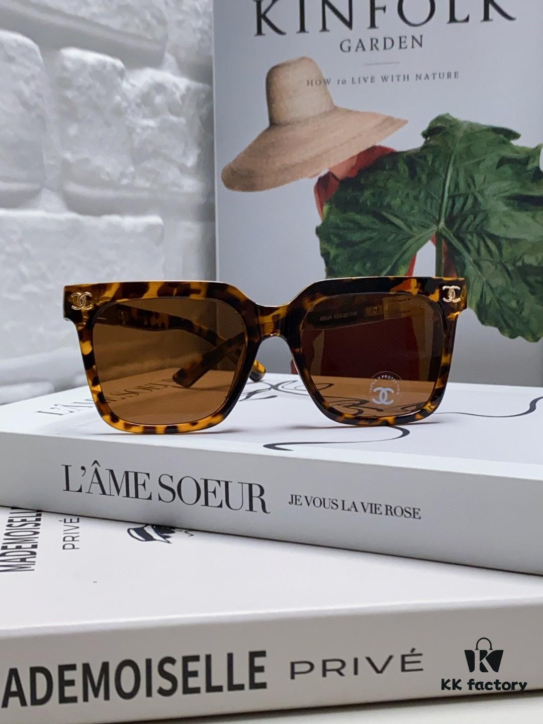 Chanel 2025 New Hot-Selling Square Frame Women's Sunglasses