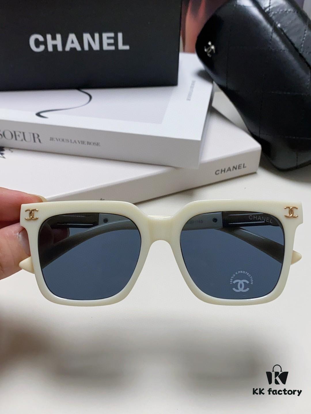 Chanel 2025 New Best-Selling Square Frame Women's Sunglasses UV Protection Sun Glasses Fashionable Retro European & American Style Influencer Favorite Shades