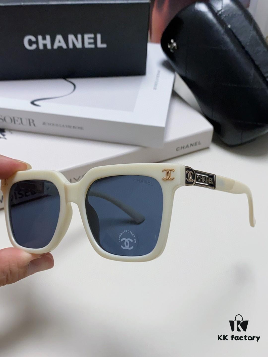 Chanel 2025 New Best-Selling Square Frame Women's Sunglasses UV Protection Sun Glasses Fashionable Retro European & American Style Influencer Favorite Shades