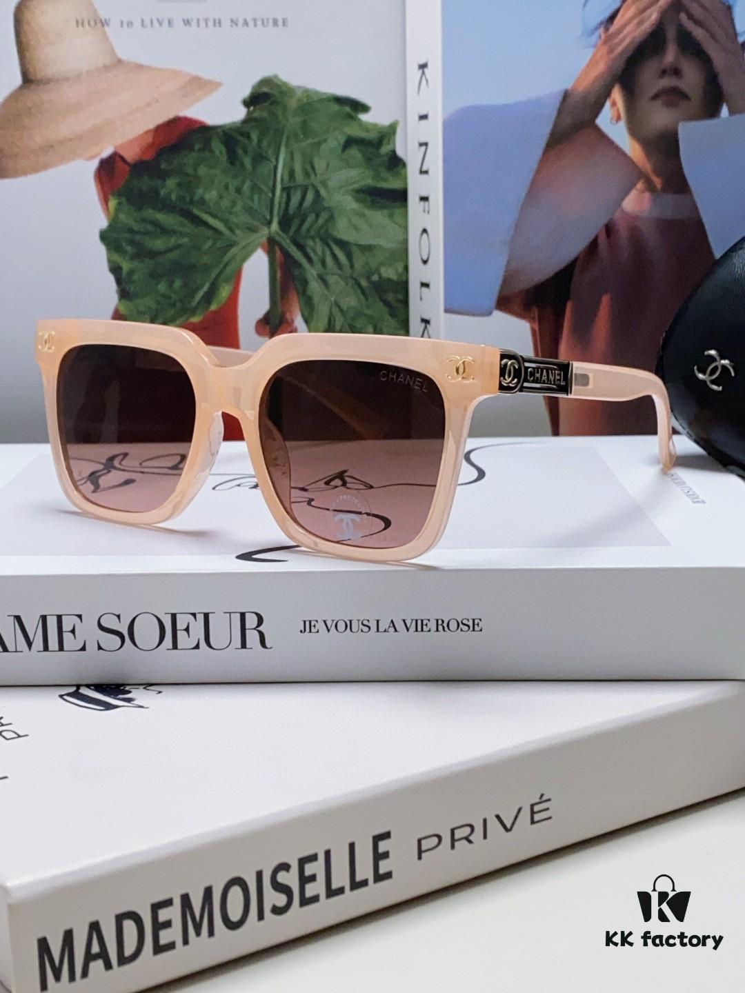 Chanel 2025 New Hot-Selling Square Frame Women's Sunglasses