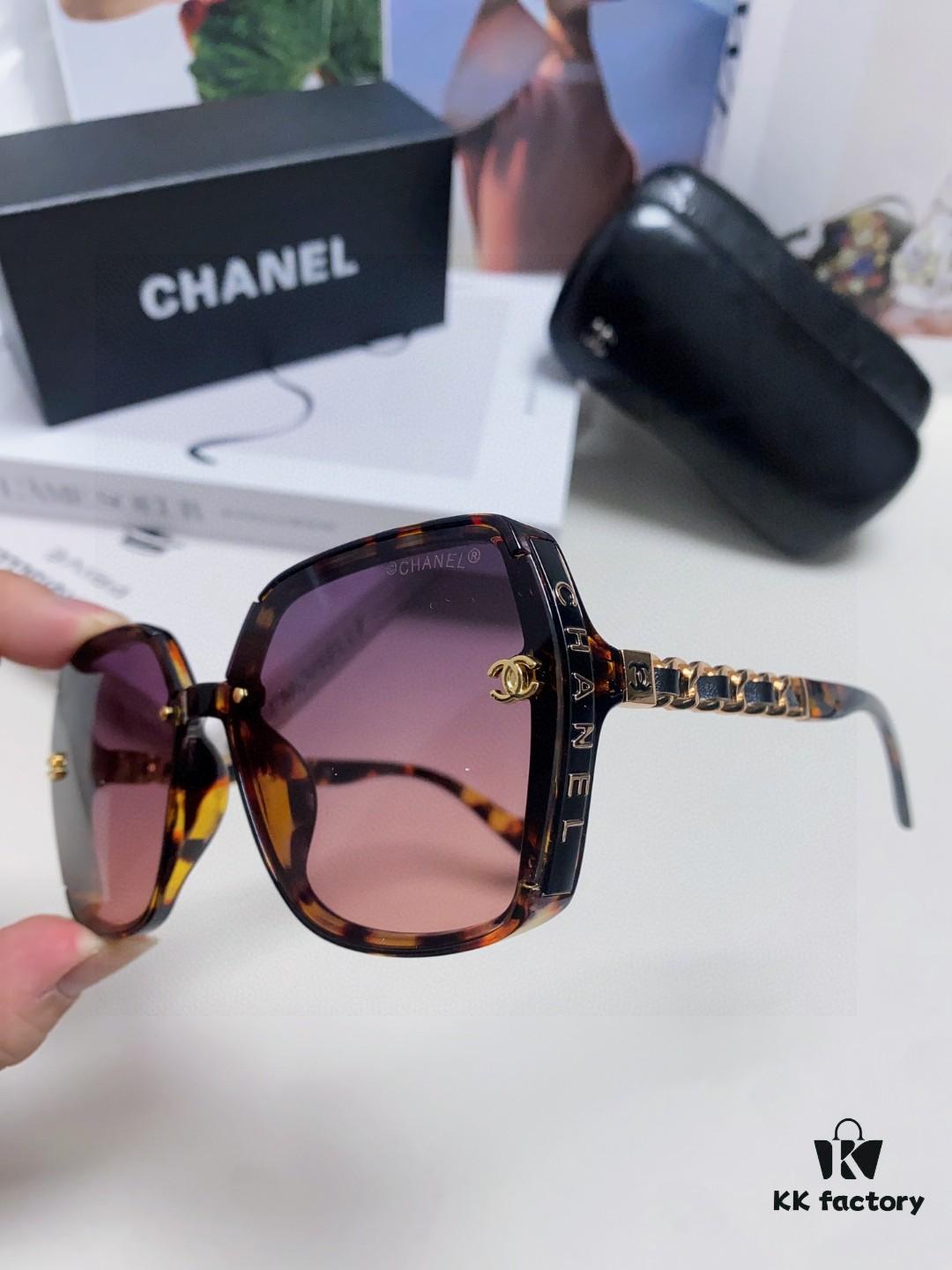 Chanel New Arrival Sunglasses from Europe and the US, Popular Unisex Designer Shades, Trendy Style with Leather Chain, Suitable for Travel and Driving