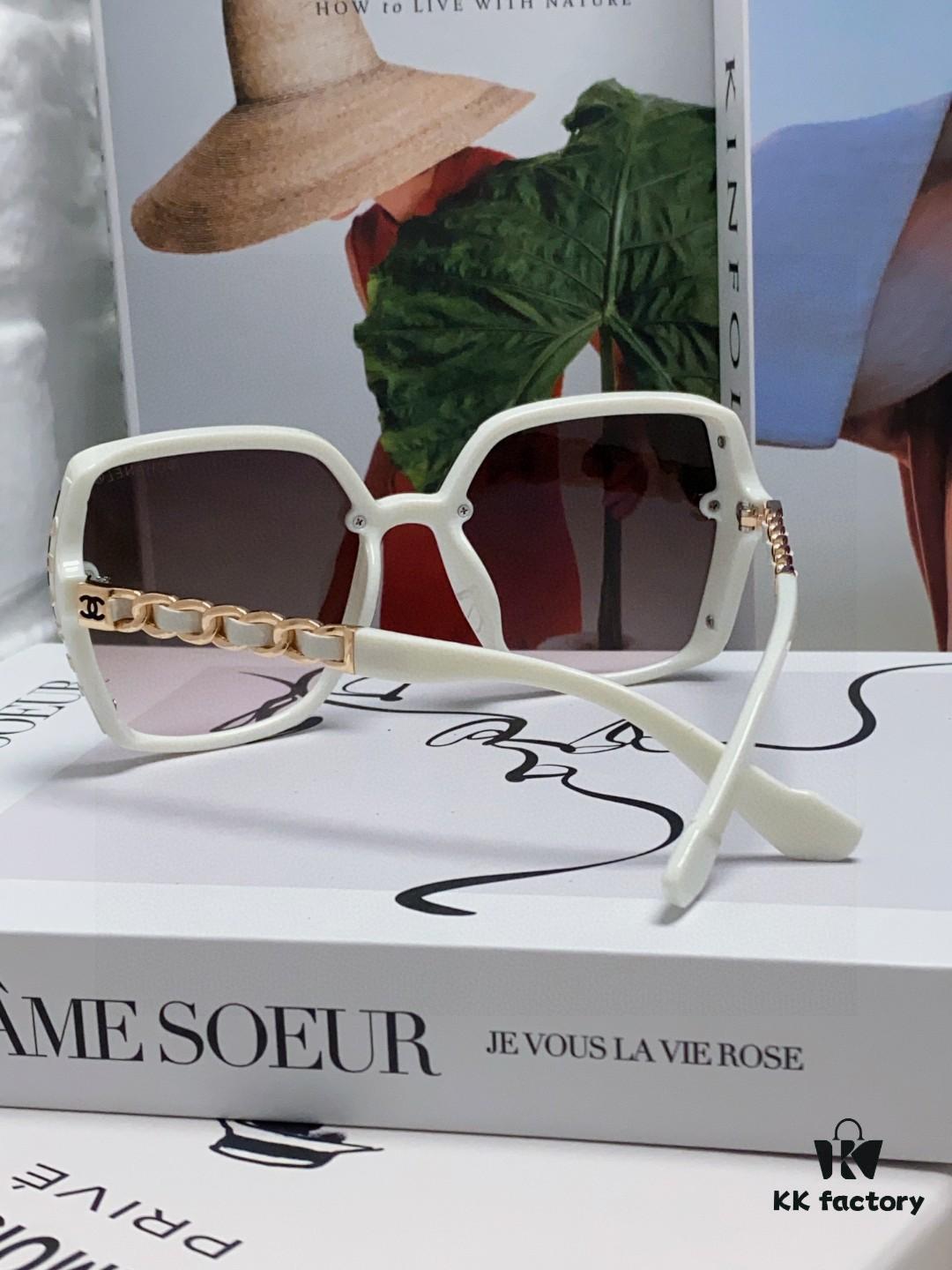 Chanel New Arrival Unisex Sunglasses from Europe and the US, Popular C-Brand Sun Protection Glasses with Leather Chain, Stylish Design for Travel and Driving