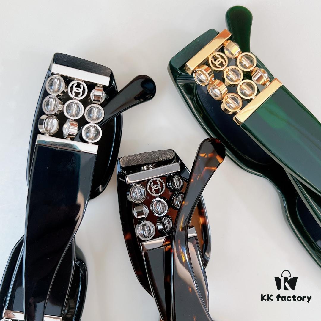 145 CHANE* MODEL: 5544 SIZE: 51□18-140