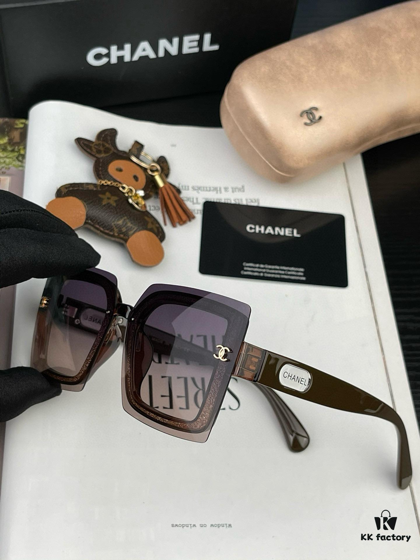 TR Polarized Series - Chanel Oversized Square Sunglasses, Model CH5911