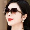 CHANE Chanel Volcano Rain Fashion Frameless Sunglasses Lens Top Luxury High Quality Women's Driving Sunglasses Model: CH3301