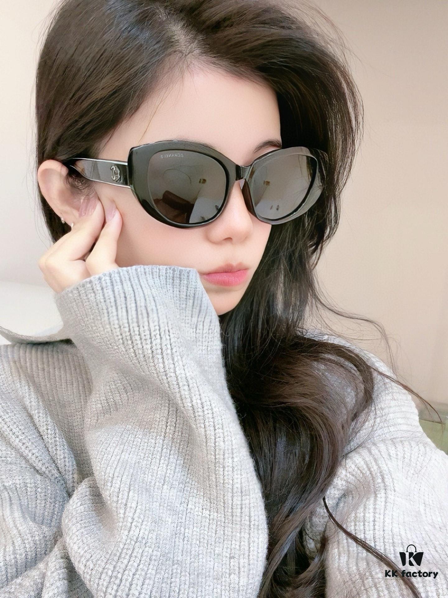 CHANEL 2025 New Arrival Trendy Round Frame Sunglasses for Women, High-Definition Thick Polarized UV Protection Shades, Comfortable Wear, Influencer Favorite Style 🕶️ 🎉 Premium TR Frame ♥️♥️ Model CH3991