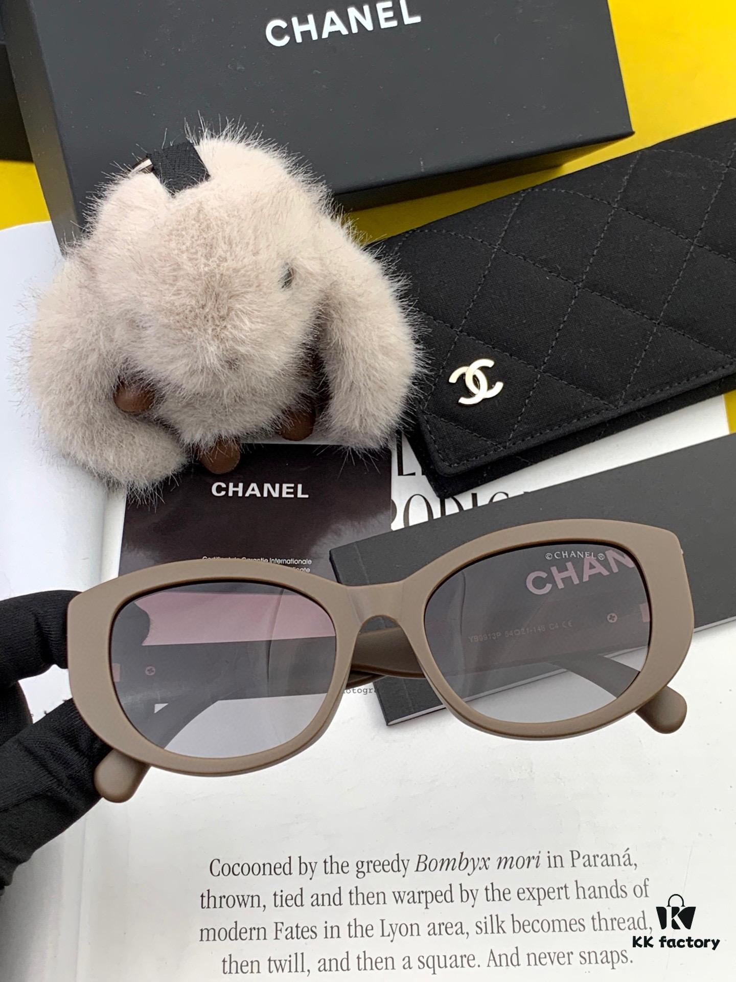 CHANEL 2025 New Arrival Trendy Round Frame Sunglasses for Women, High-Definition Thick Polarized UV Protection Shades, Comfortable Wear, Influencer Favorite Style 🕶️ 🎉 Premium TR Frame ♥️♥️ Model CH3991