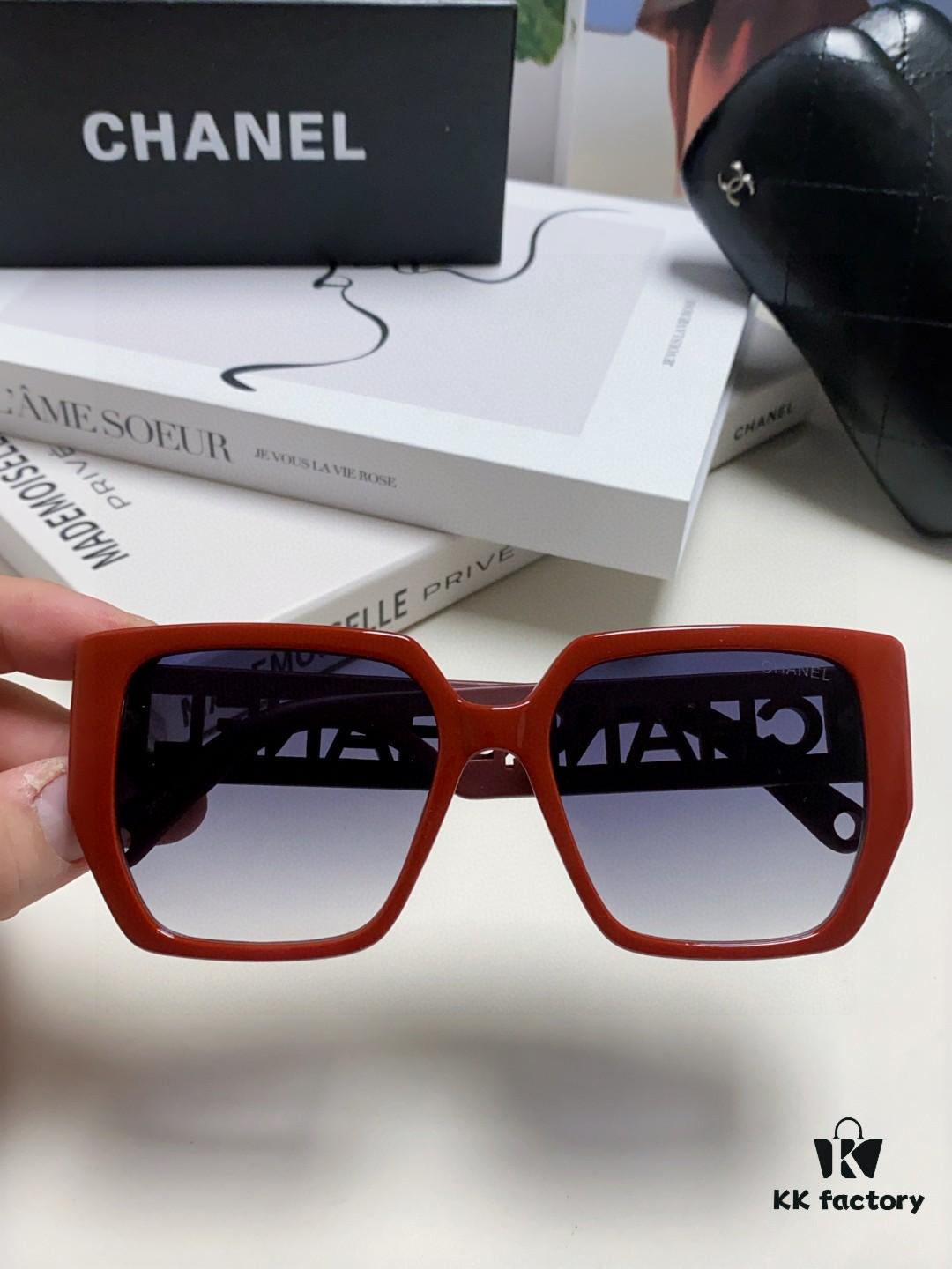 Chanel 2025 New Arrival Letter-Frame Sunglasses for Women, Korean Style Trendy Versatile Shades, Minimalist Fashion Glasses for Street Photography