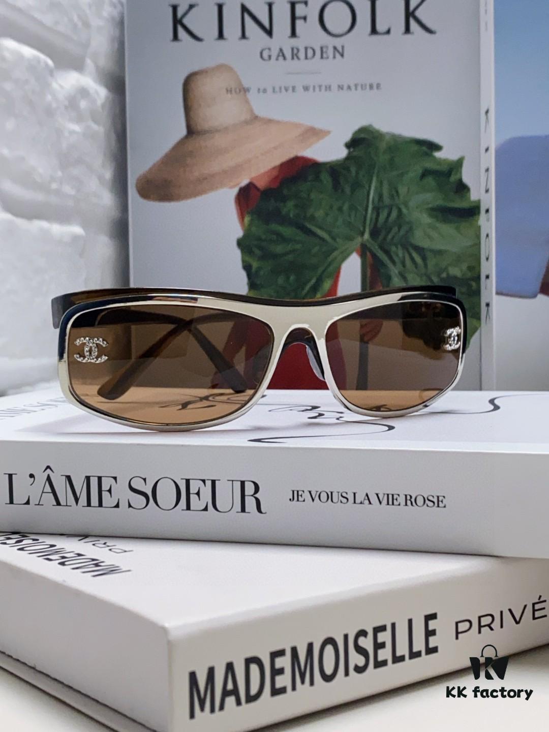 Chanel 2025 New Arrival Retro Silver Curved Frame Classic Chic Sunglasses for Women and Men, Outdoor Sports and Photography Fashion Eyewear