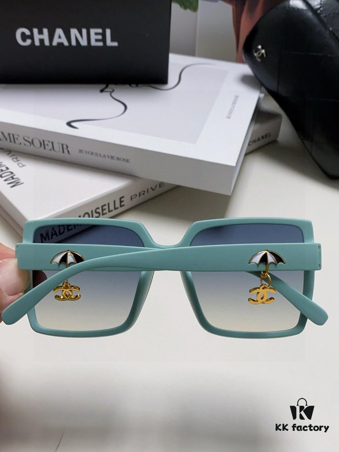 Chanel 2025 New Arrival Fashion Sunglasses, Oversized Gradient Lenses for Slimming Effect, UV Protection, Elegant Style with Umbrella Pendant