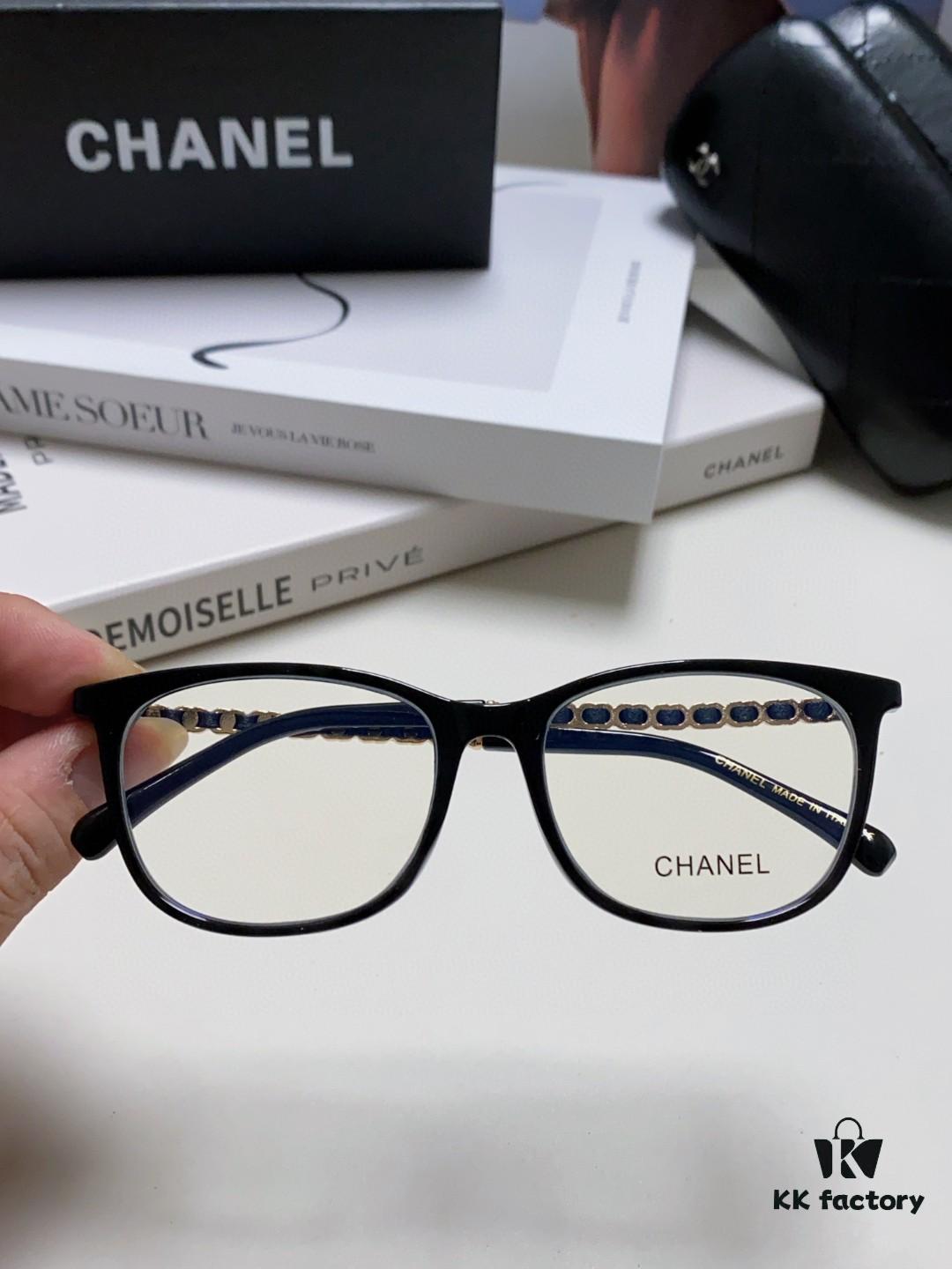 Chanel 2025 New Arrival Black Frame Glasses, Same Style as Zhao Lusi, Women's Minimalist Chic Optical Frames with Chain Detail, Blue Light Blocking, Prescription Ready, Oversized for a Flattering Look
