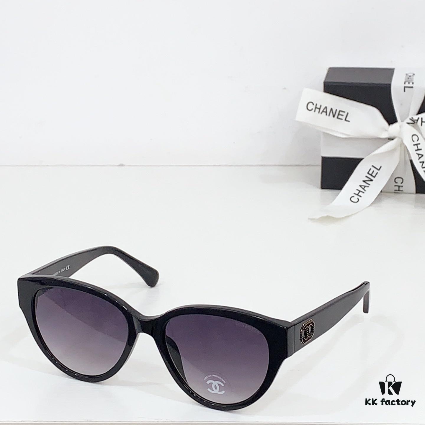 CHANEL Heart-Shaped Sunglasses Style CH5477, Size 56-18-140