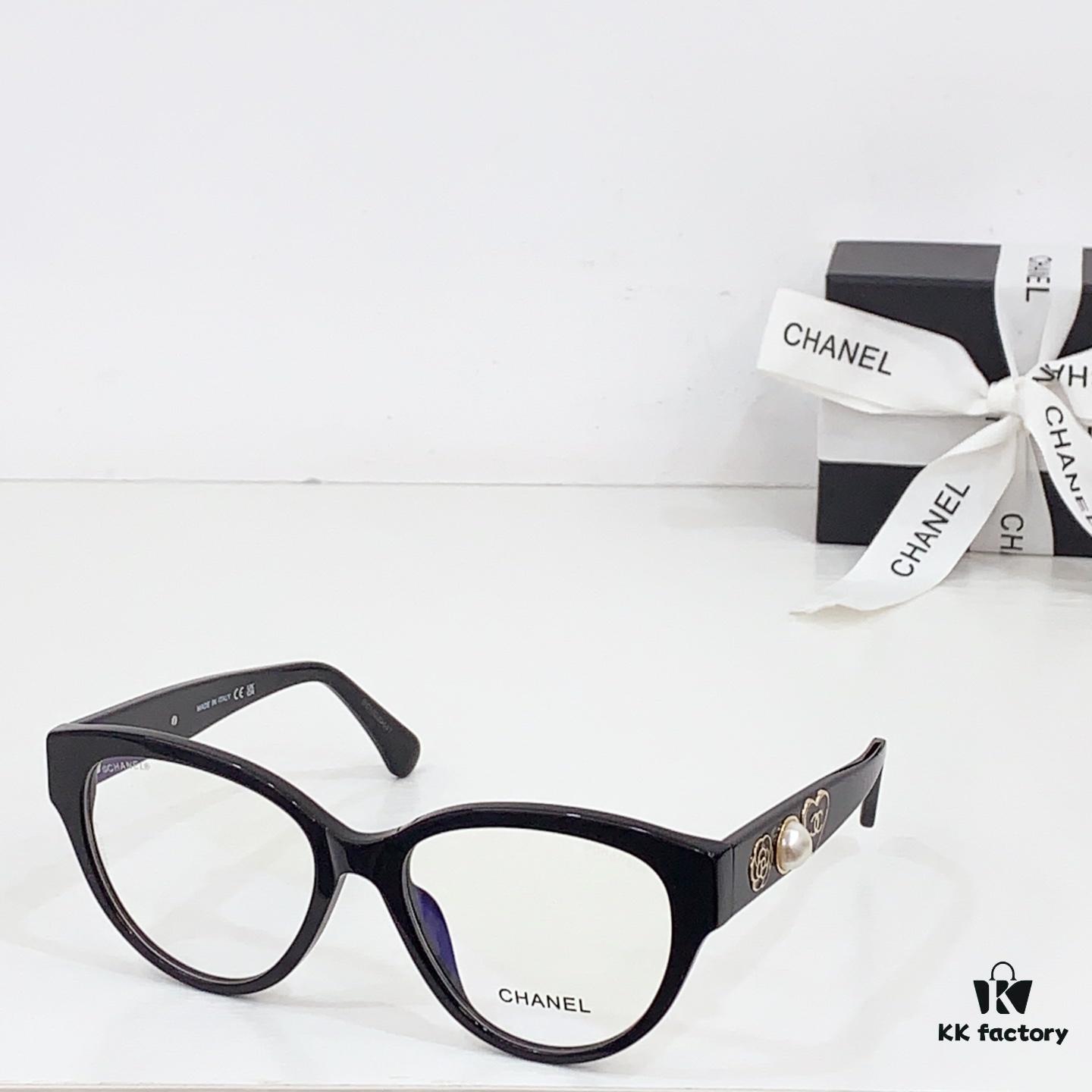 CHANEL Heart-Shaped Sunglasses Style CH5477, Size 56-18-140