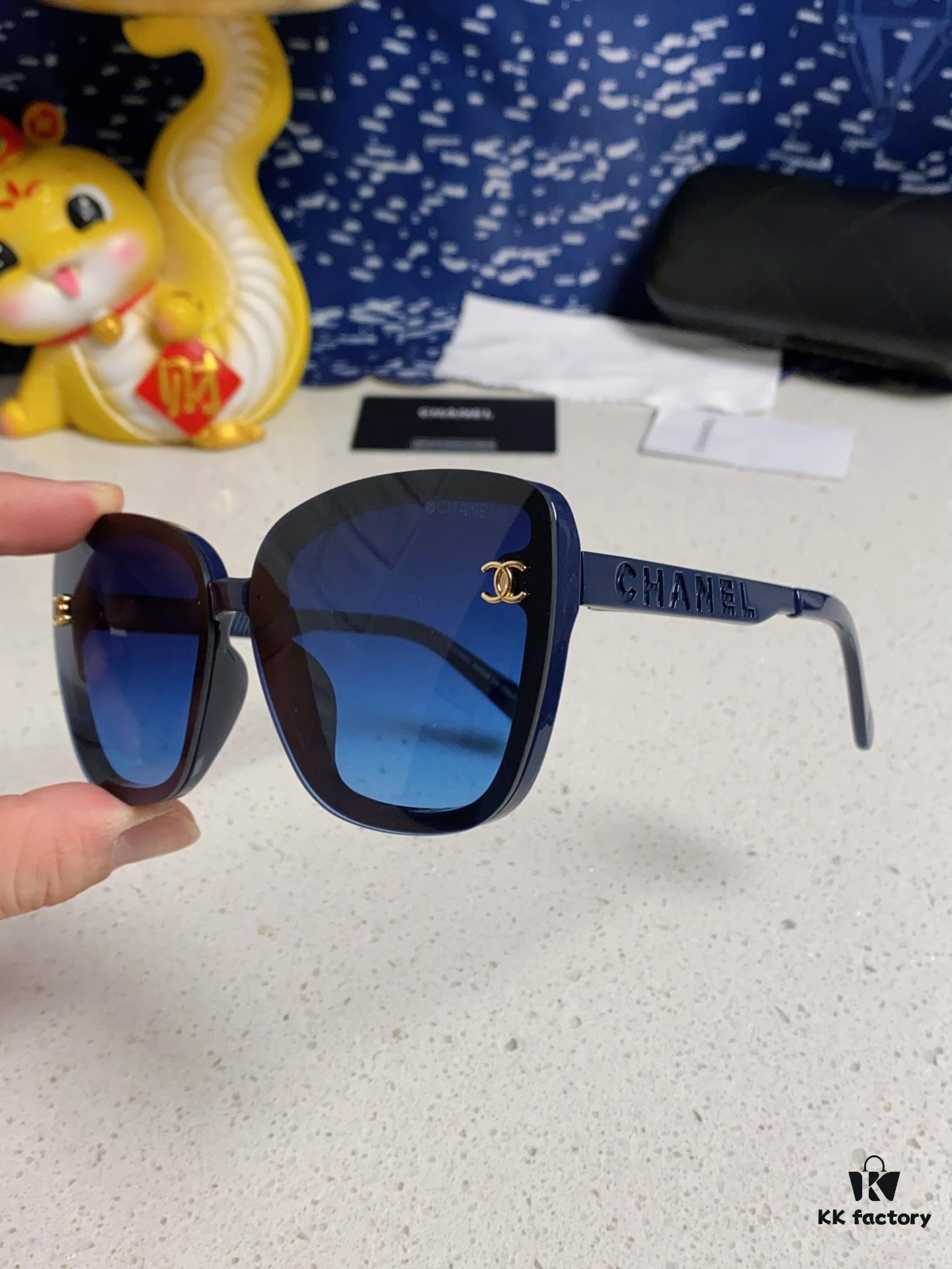 Chanel 2025 New Unisex Sunglasses for Men and Women, Stylish UV-Protective Sport Sunglasses, Elegant Hip-Hop Inspired American Fashion Eyewear