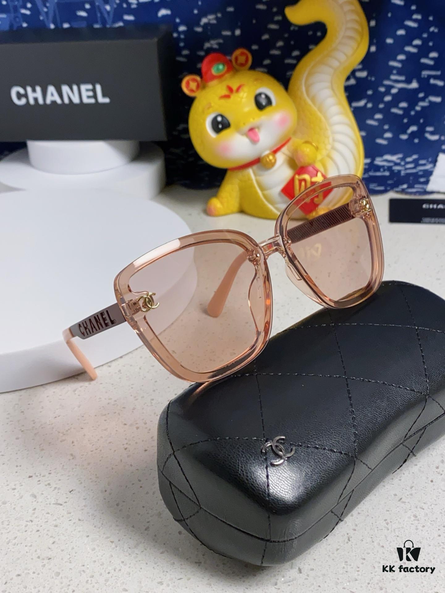 Chanel 2025 New Unisex Sunglasses for Men and Women, Stylish UV-Protective Sport Sunglasses, Elegant Hip-Hop American Style Glasses for Couples