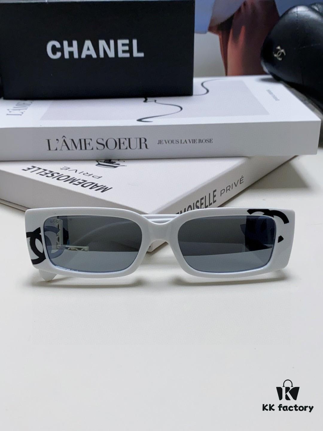 Chanel 2025 Summer New Arrival Popular on Xiaohongshu Double C Logo Sunglasses