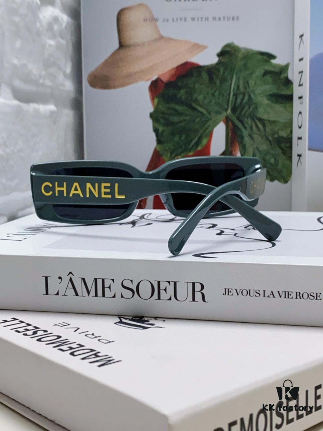 Chanel 2025 Summer New Arrival Popular on Xiaohongshu CC Large Logo Sunglasses