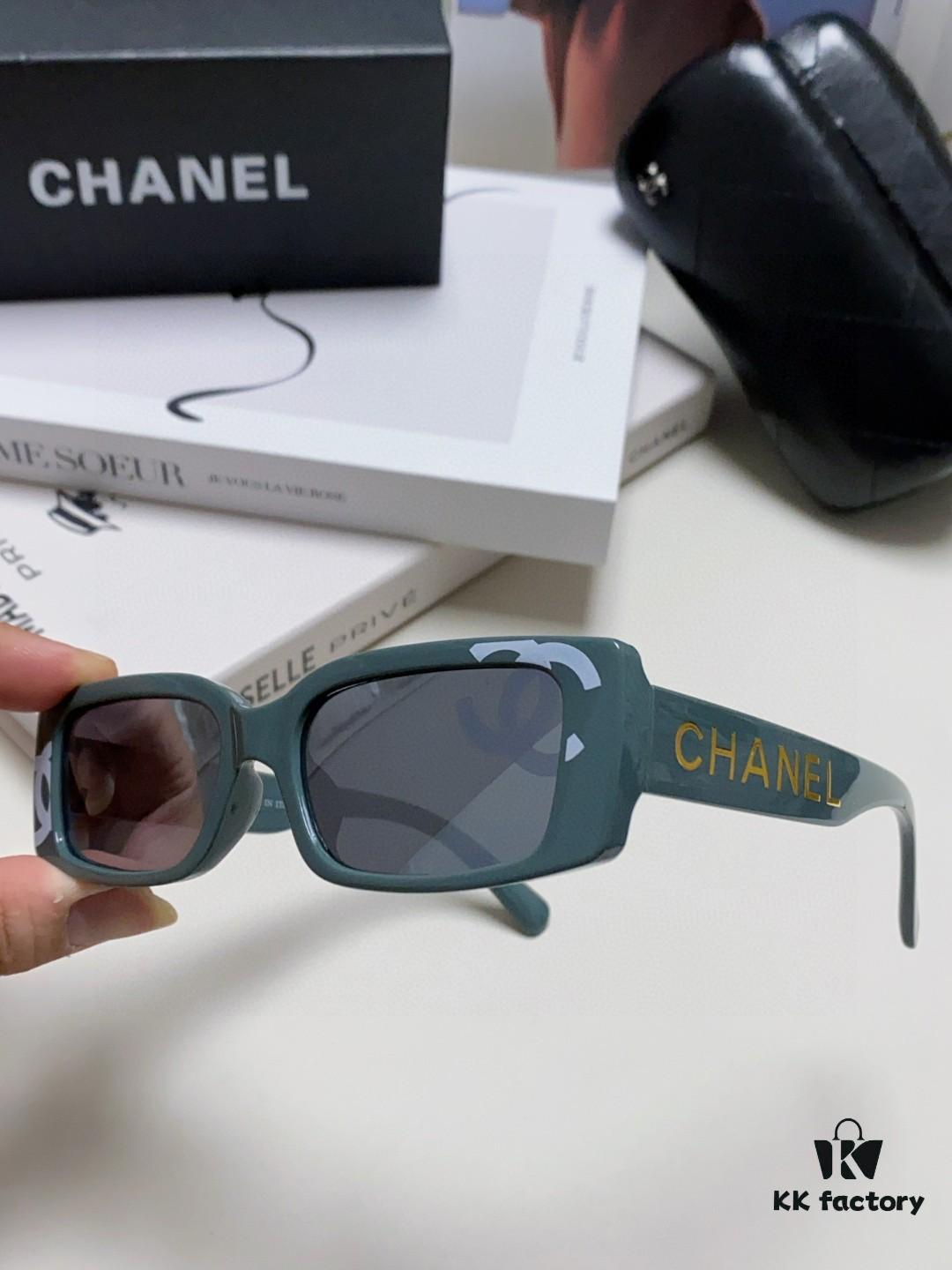 Chanel 2025 Summer New Arrival Popular on Xiaohongshu CC Large Logo Sunglasses