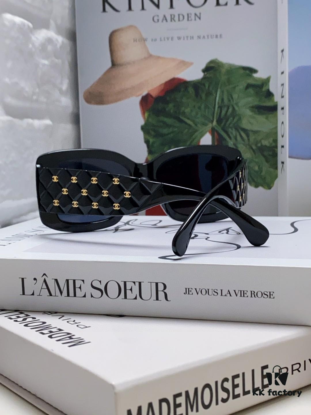 CHANEL New Classic Black and White Sunglasses