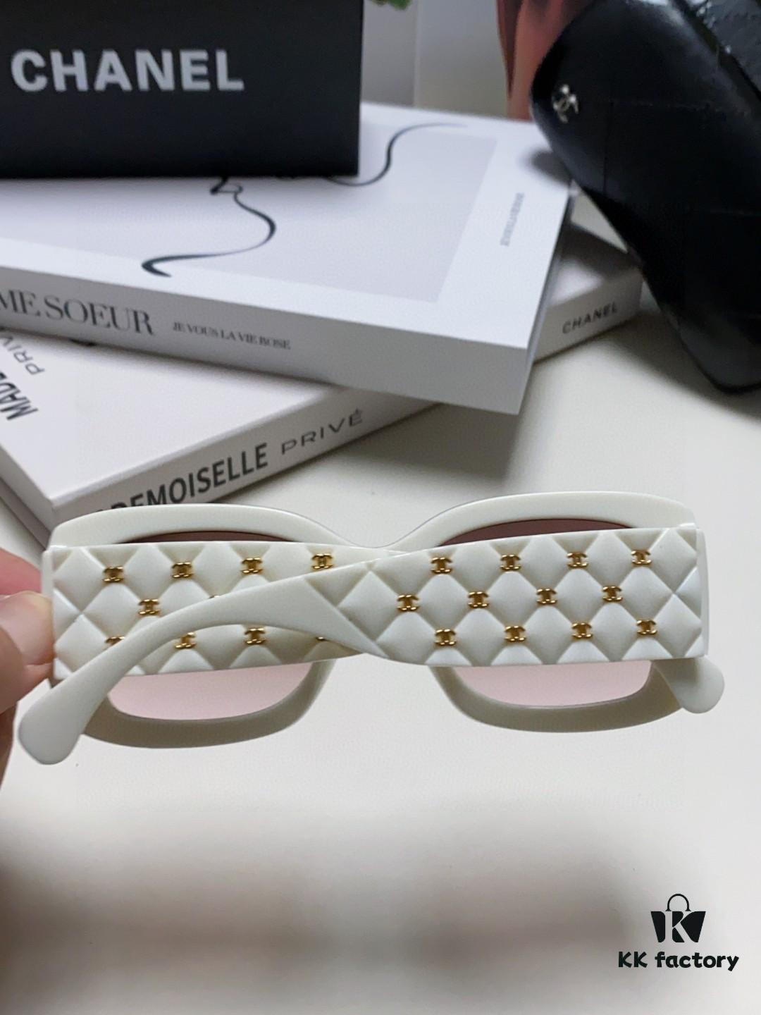 CHANEL New Classic Black and White Sunglasses with Logo-Embellished Temples