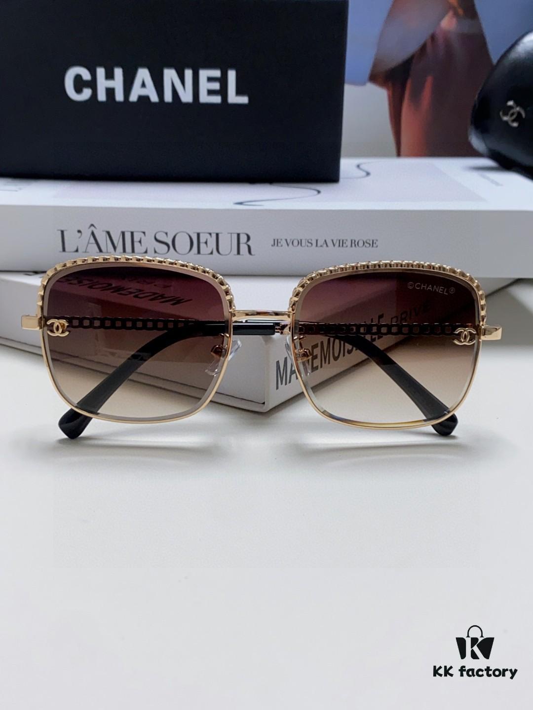 Chanel 2025 New Arrival Women's Sunglasses, Classic Chic Tea-Tinted UV-Protective Sunglasses with Chain Detail, Fashionable and Elegant Design