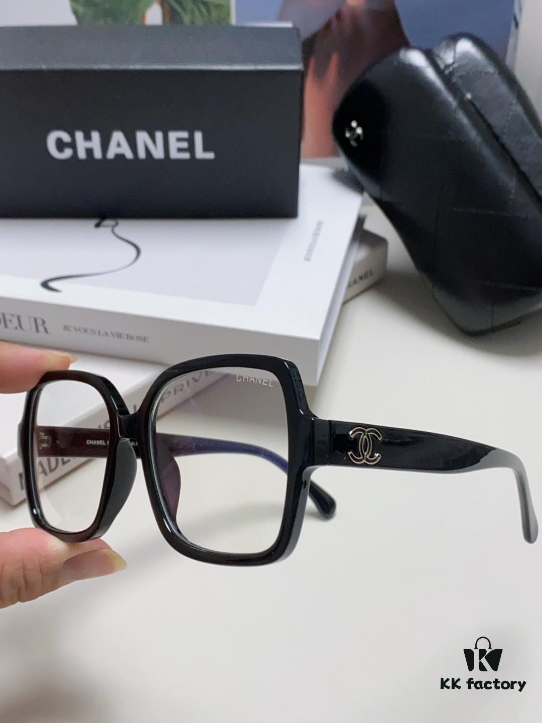 Chanel Small Logo Eyeglass Frame, Panda Color, Suitable for Prescription Lenses, Stylish and Face-Framing